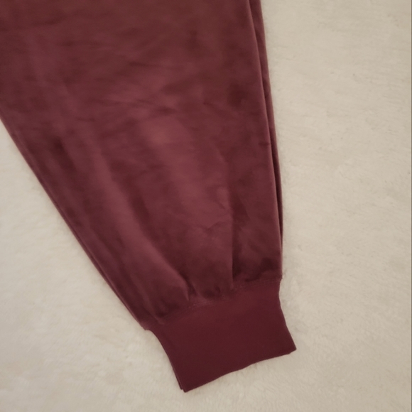 Livi Velour Joggers - Picture 4 of 5